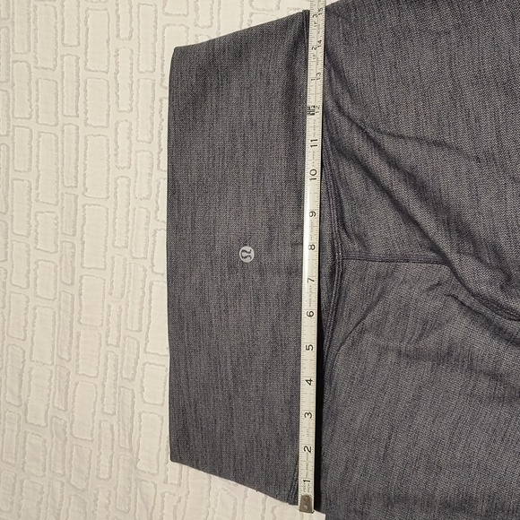 Lululemon leggings - Picture 3 of 3